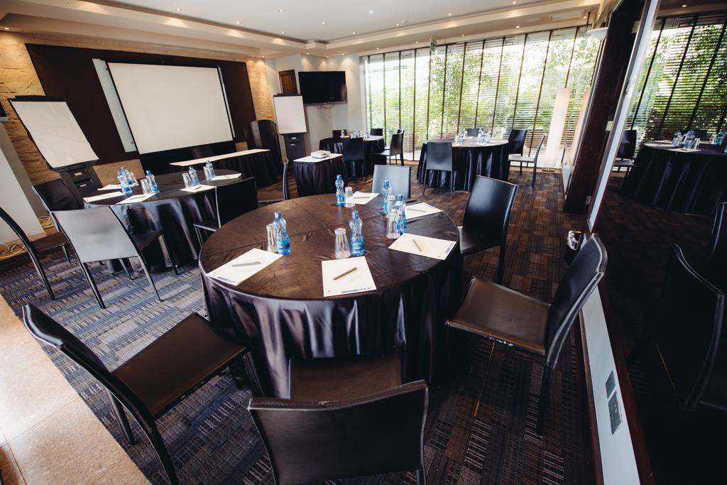 Tribe Hotel, Nairobi, A Member Of Design Hotels Екстериор снимка